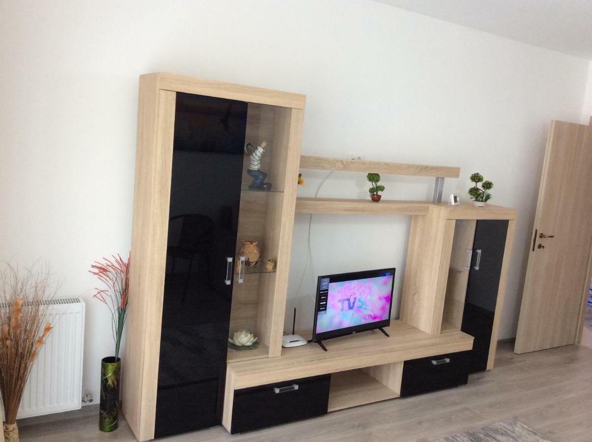 Bluewaves Apartment Mamaia Nord Navodari Exterior photo